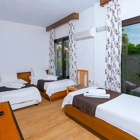 Bed & Breakfast Kabasakal Çeşme